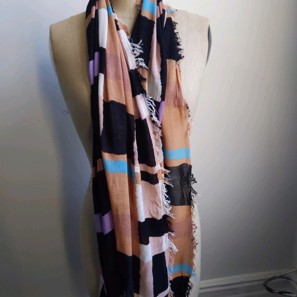 🧣Echo Color block Scarf - Picture 7 of 7